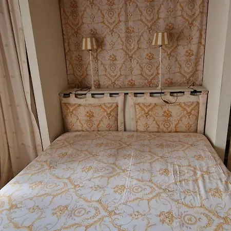 Antica Casa Menetti B E B לינה וארוחת בוקר *