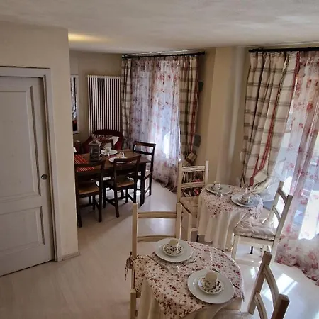 Antica Casa Menetti B E B Frühstückspension