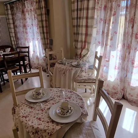 住宿加早餐酒店 Antica Casa Menetti B E B *